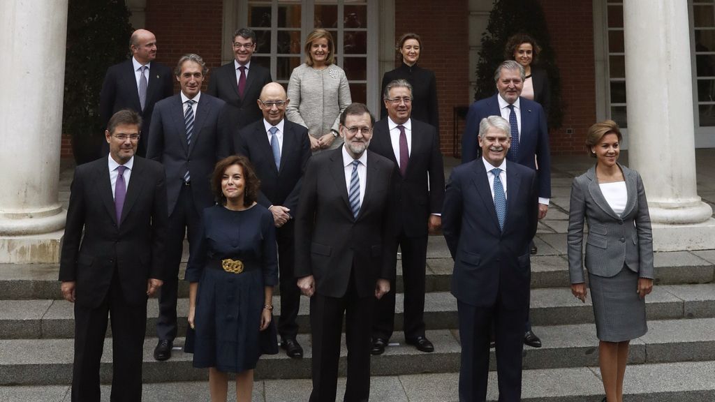 Foto de familia del nuevo Gobierno de Mariano Rajoy
