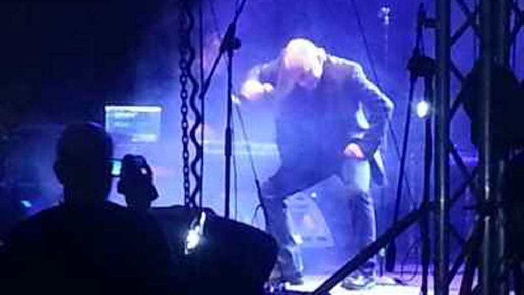 Muere de un infarto un cantante italiano en pleno concierto