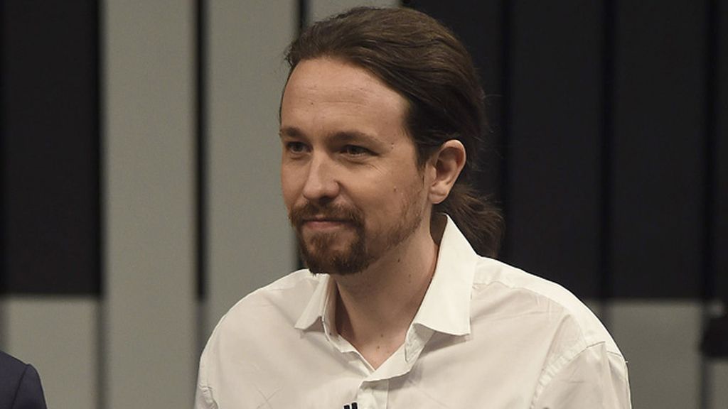 Pablo Iglesias califica de "excelente" una propuesta de Sánchez