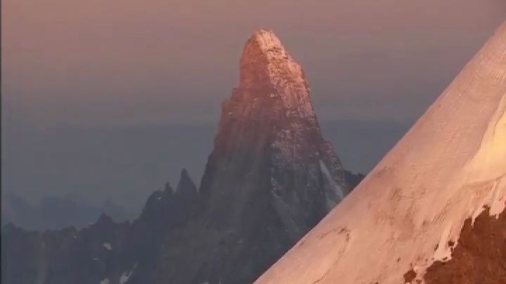 Un corredor alcanza cinco colinas de los Alpes en siete horas