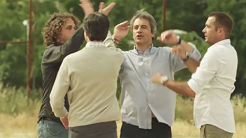 Los Manolos con la campaña 'Sal y Juega'