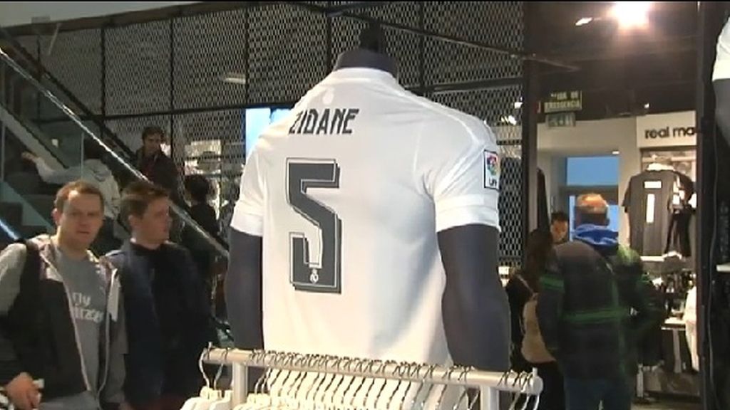 El mítico '5' de Zidane regresa a las tiendas