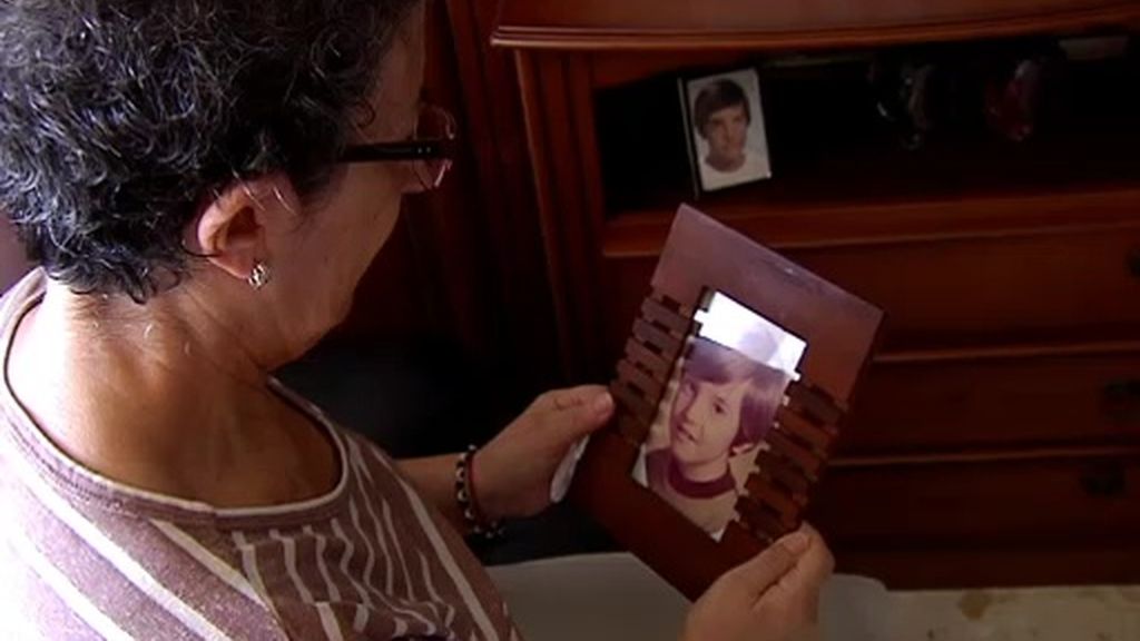 La madre del 'niño pintor', desaparecido hace 29 años, pide que se le dé por muerto