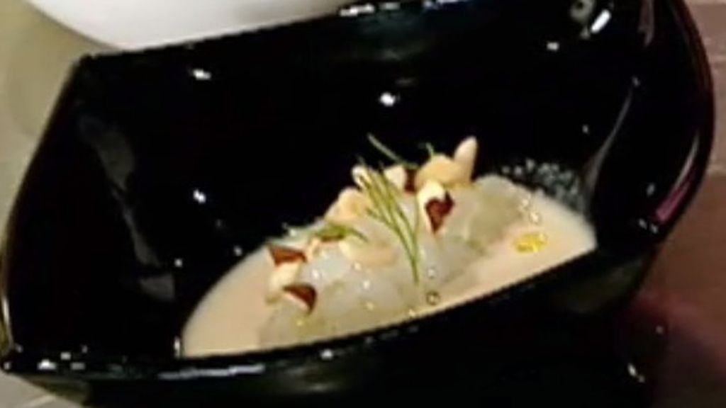 La receta de Mario Sandoval: “Tartar de calamar con ajoblanco de almendra y chufas”