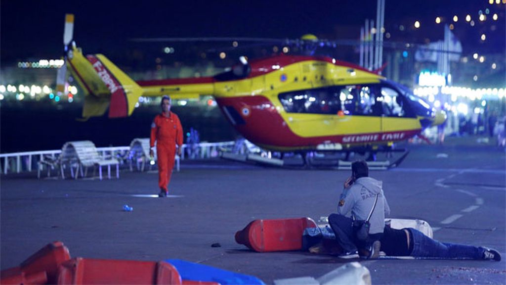 Más de un centenar de heridos, 18 de ellos en estado crítico, tras el atentado en Niza