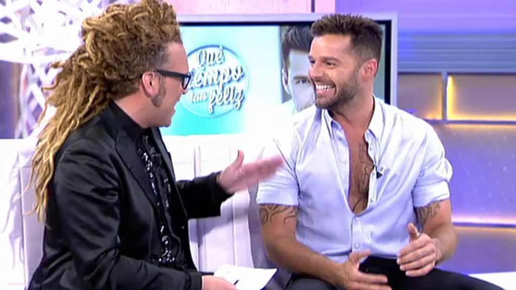 Torito juega con Ricky Martin a: 'Twitter pregunta, Ricky responde'