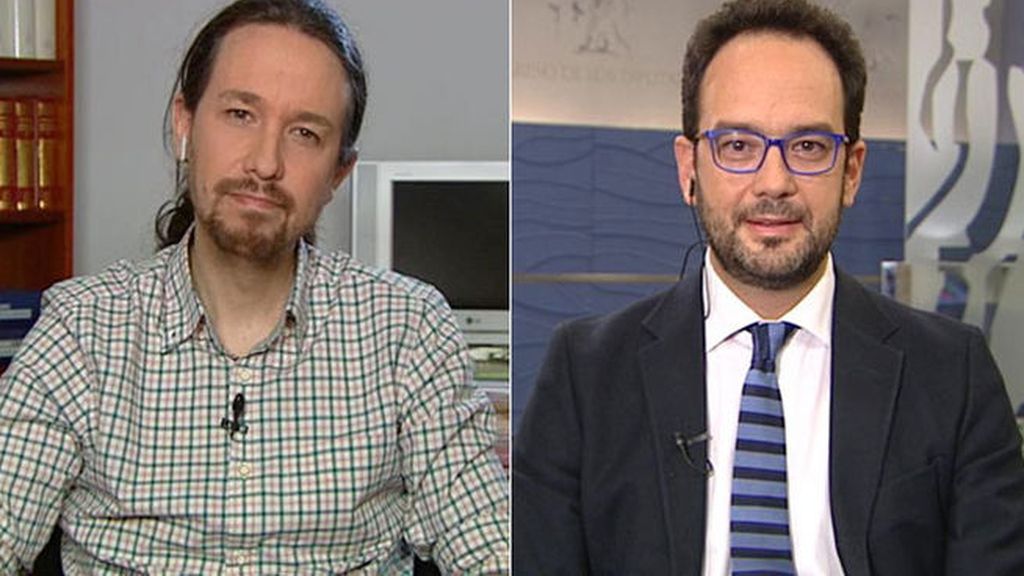 Pablo Iglesias y Antonio Hernando, en Informativos Telecinco