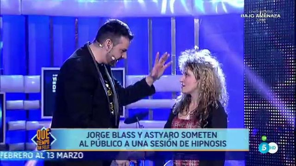 Jorge Blass y Astyaro someten al público de '¡QTTF!' a una sesión de hipnosis