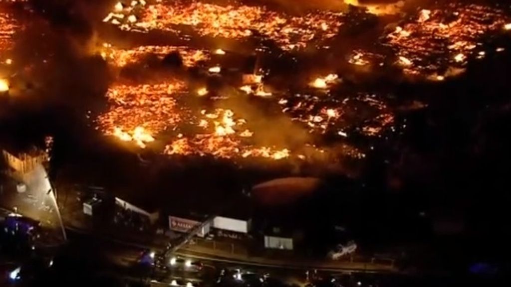 Impresionante incendio en el estado estadounidense de Arizona