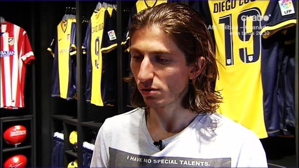 Filipe Luis, sobre el derbi: "Hay que intentar romper el maleficio en el Calderón"