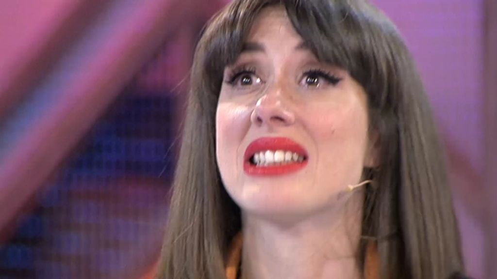 Natalia rompe a llorar: "Nadie tiene derecho a pegar a nadie por ser diferente"