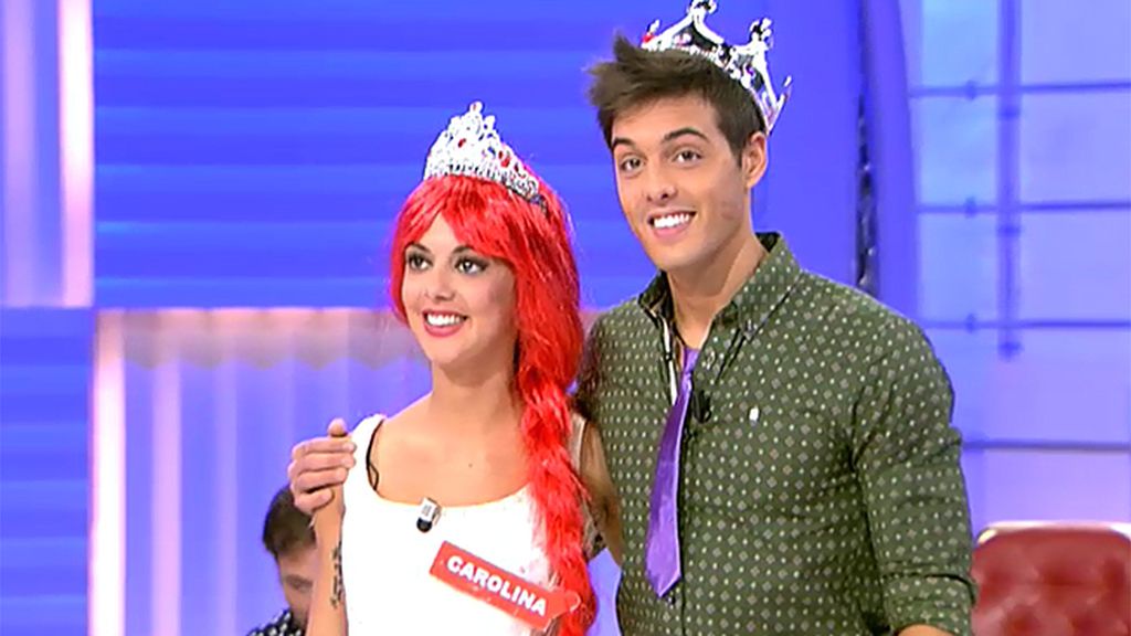 Carolina, la sirenita que encuentra a su príncipe