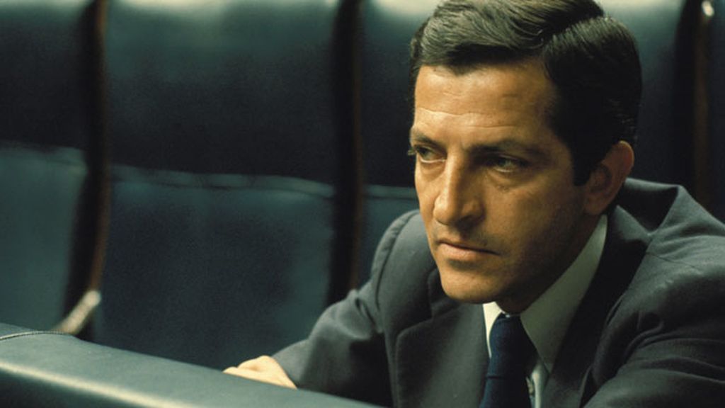 El país, de luto por la muerte de Adolfo Suárez