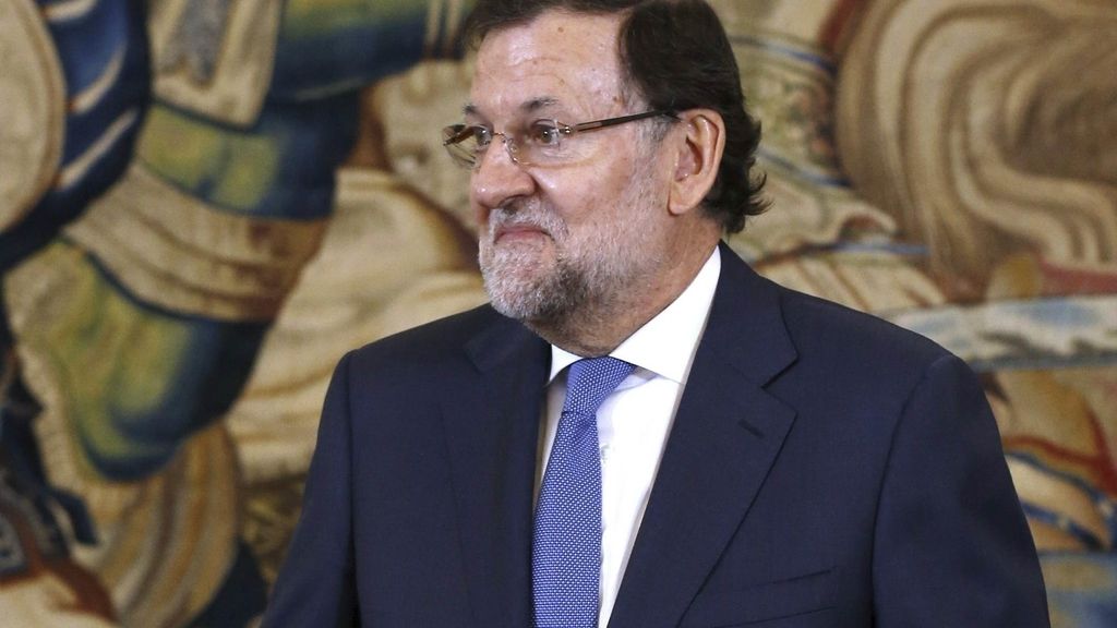 Rajoy niega haber comunicado al rey los cambios de Gobierno