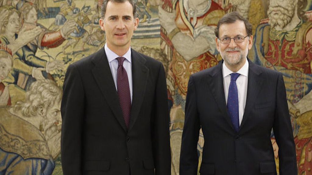 Felipe VI cierra con Rajoy la segunda ronda de contactos para la investidura