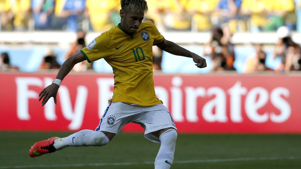 Neymar marca su penalti y el fallo de Jara con Chile mete a Brasil en cuartos de final