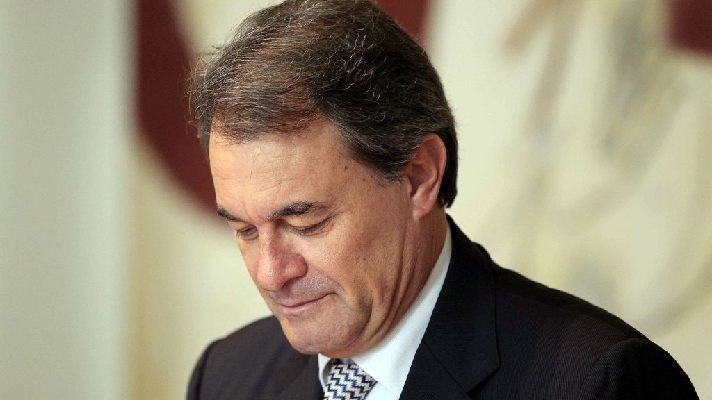 Pujol renuncia a su sueldo y derechos como expresidente de la Generalitat