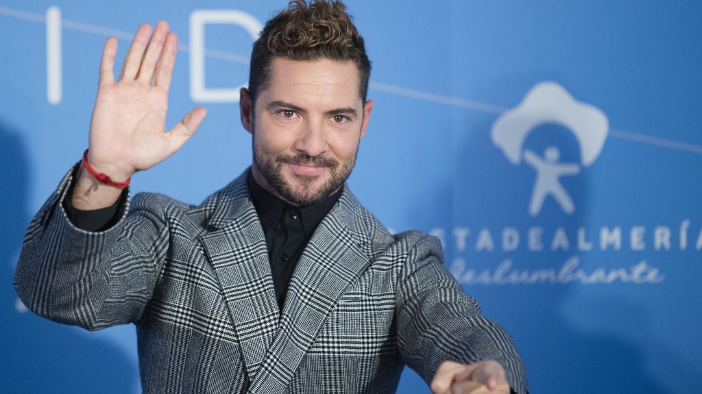 David Bisbal graba su nuevo videoclip bajo el agua