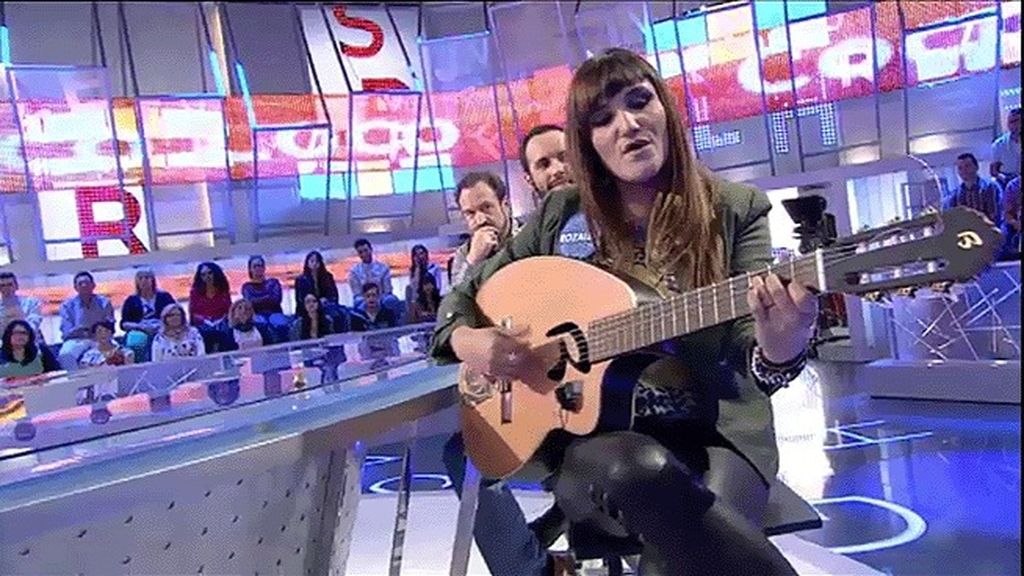 Rozalén canta en directo 'Ahora'
