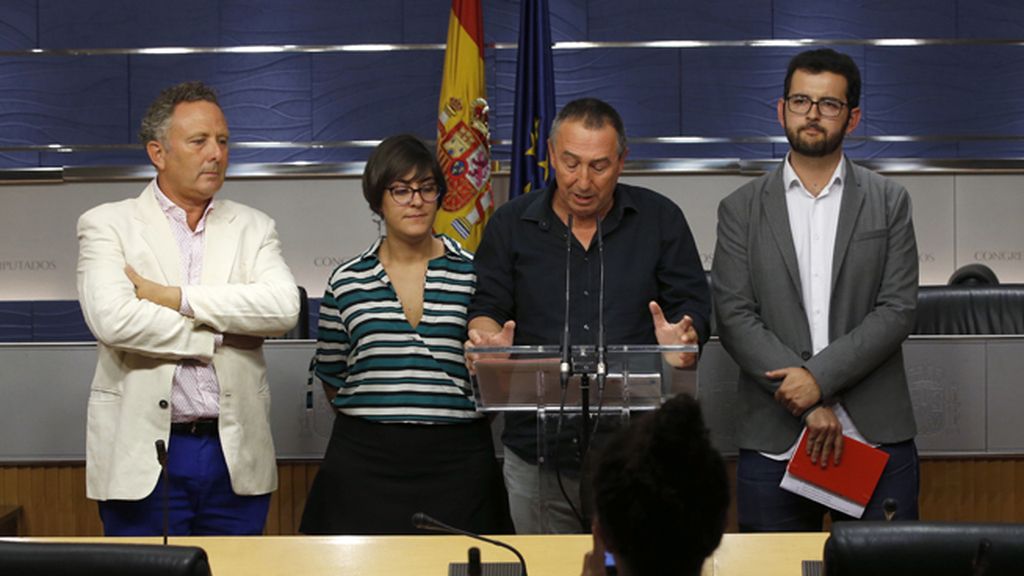 Baldoví sobre la renuncia de Soria: "Ganó la vergüenza a la desvergüenza en el PP"