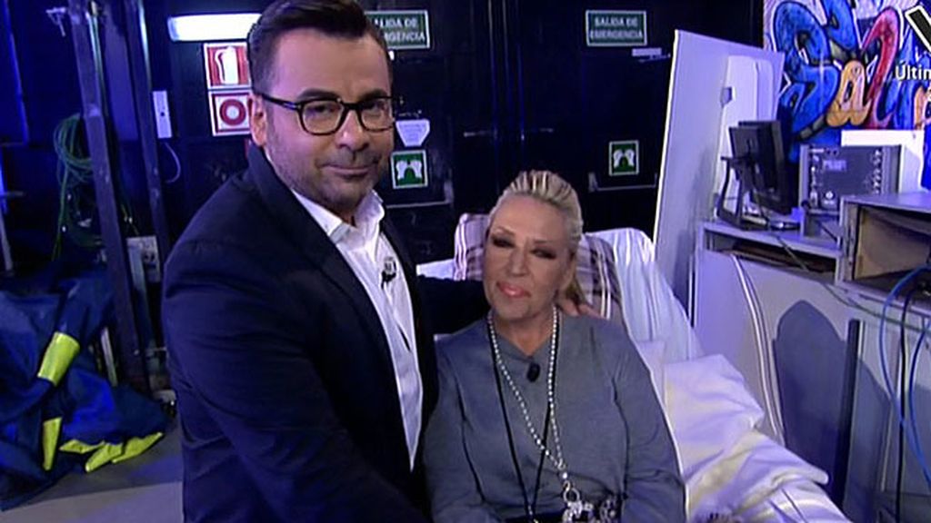 Lydia regresa a 'Sálvame'... en cama