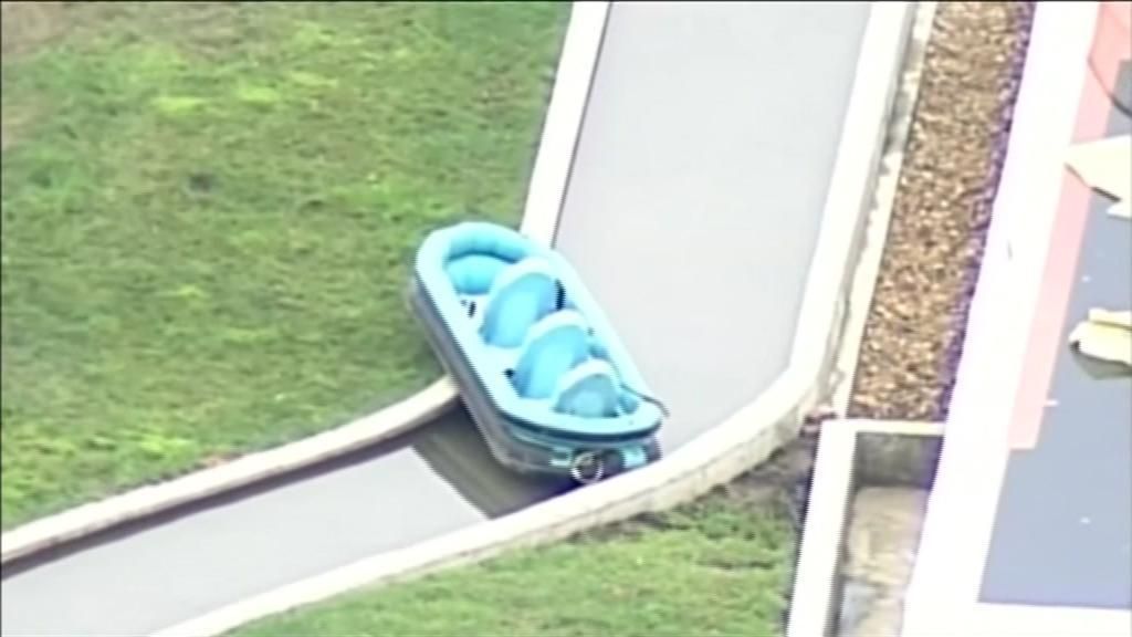 Muere un niño de 10 años en el tobogán más grande del mundo de un parque acuático