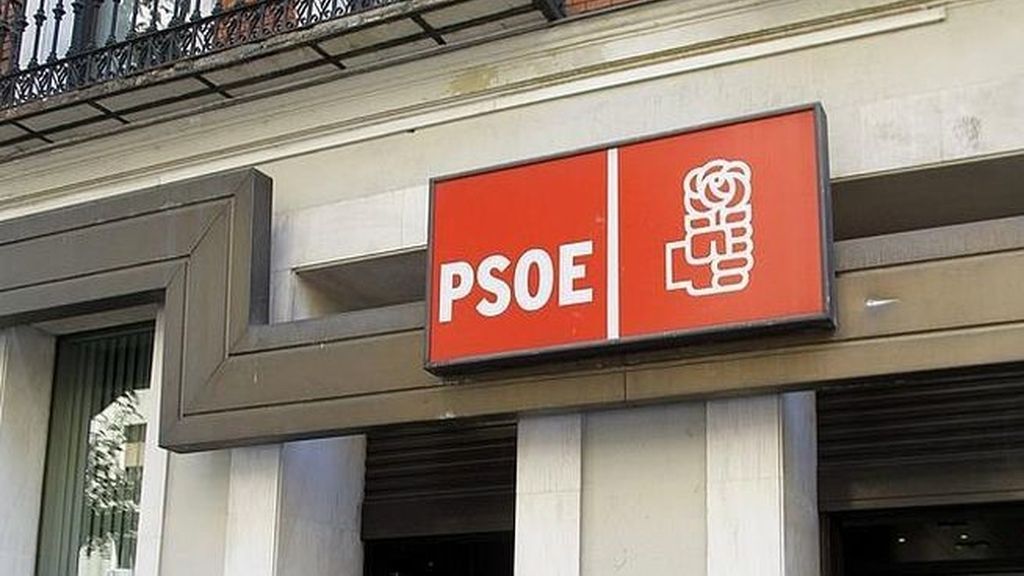 Sánchez cita a sus barones para preparar la postura del PSOE