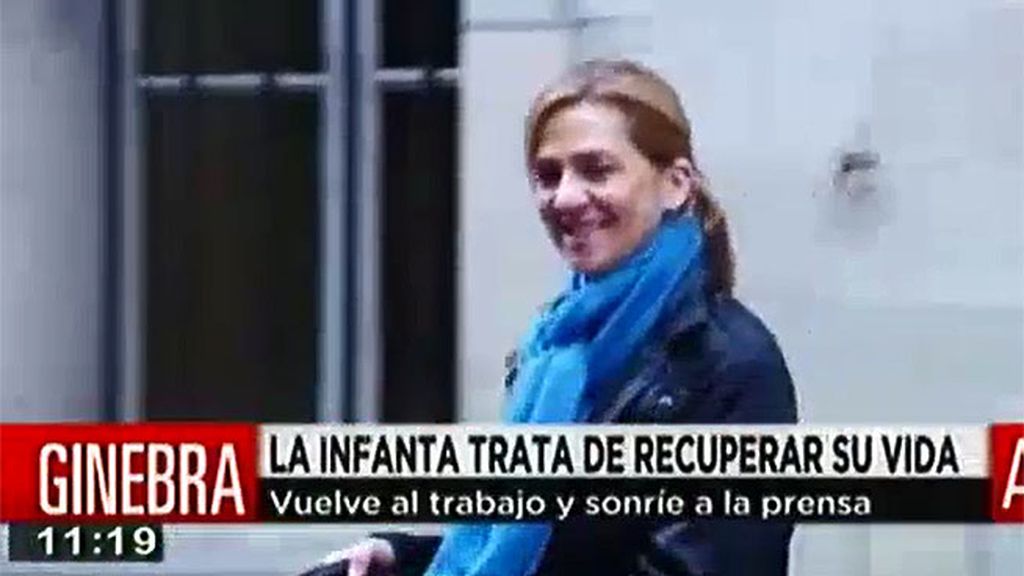 La Infanta vuelve al trabajo y se relaja con la prensa