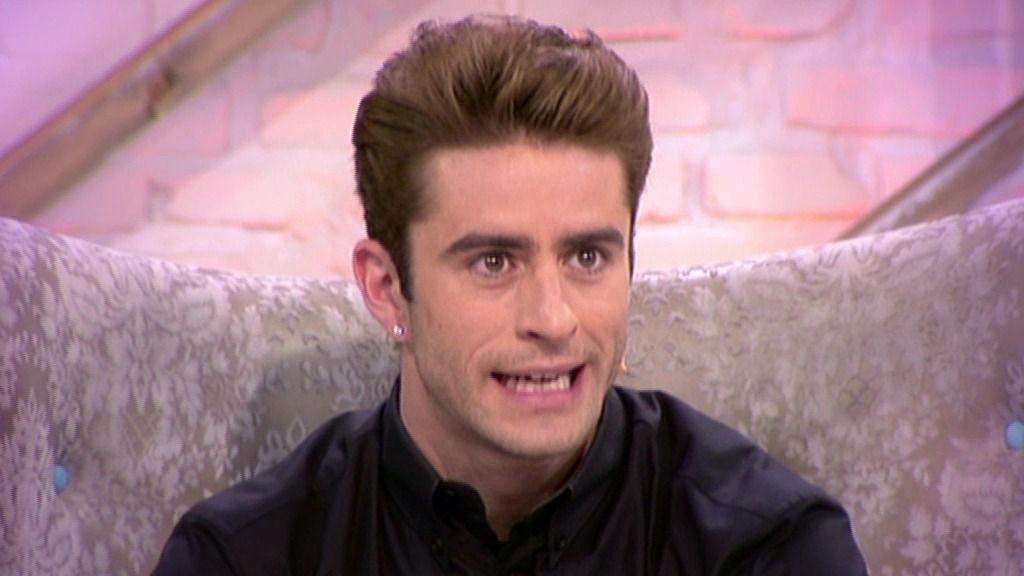 ¿Eres muy alta? ¿No se te dan bien las citas? Nuestros estilistas tienen la clave