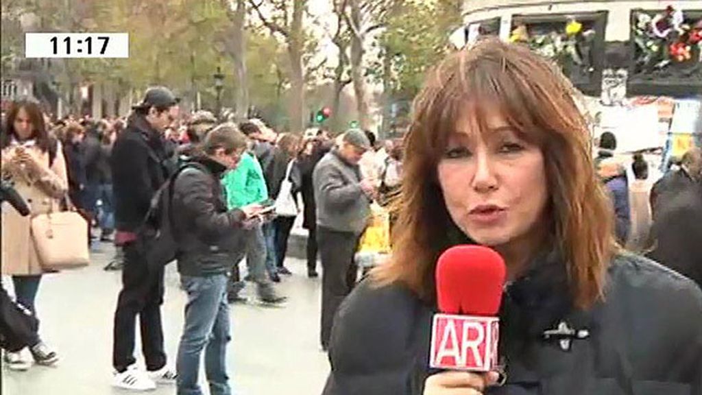 Ana Rosa recorre las calles de París