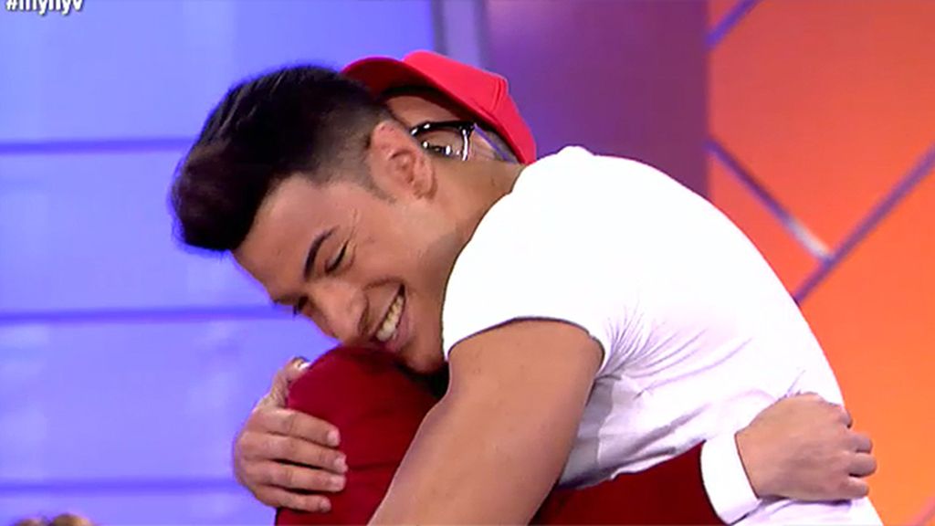 Rubén se gana a Jesús con unos besos
