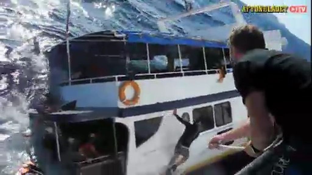 Un grupo de turistas suecos a punto de morir en un naufragio en Tailandia