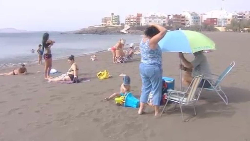 Algunos colegios cierran en Canarias debido al intenso calor