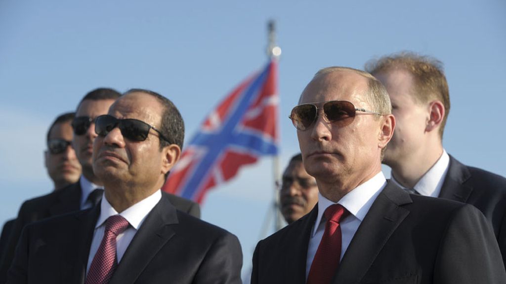 Al Sisi y Putin se reúnen en Rusia