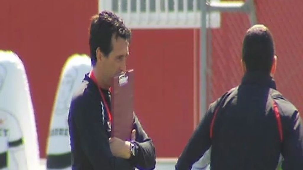 El Sevilla entrena después de la victoria al Real Madrid