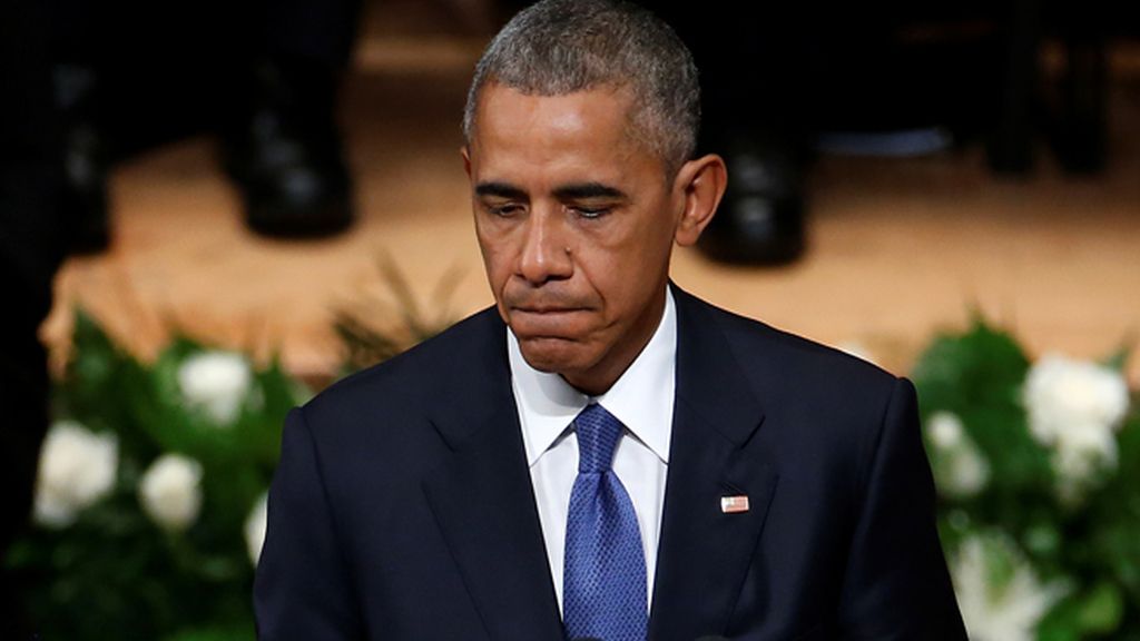 Obama acude al emotivo funeral de los cinco policías asesinados en Dallas