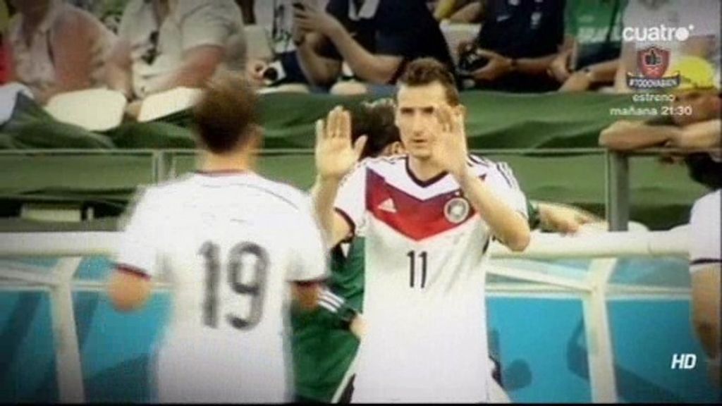 Klose empata a Alemania y hace historia
