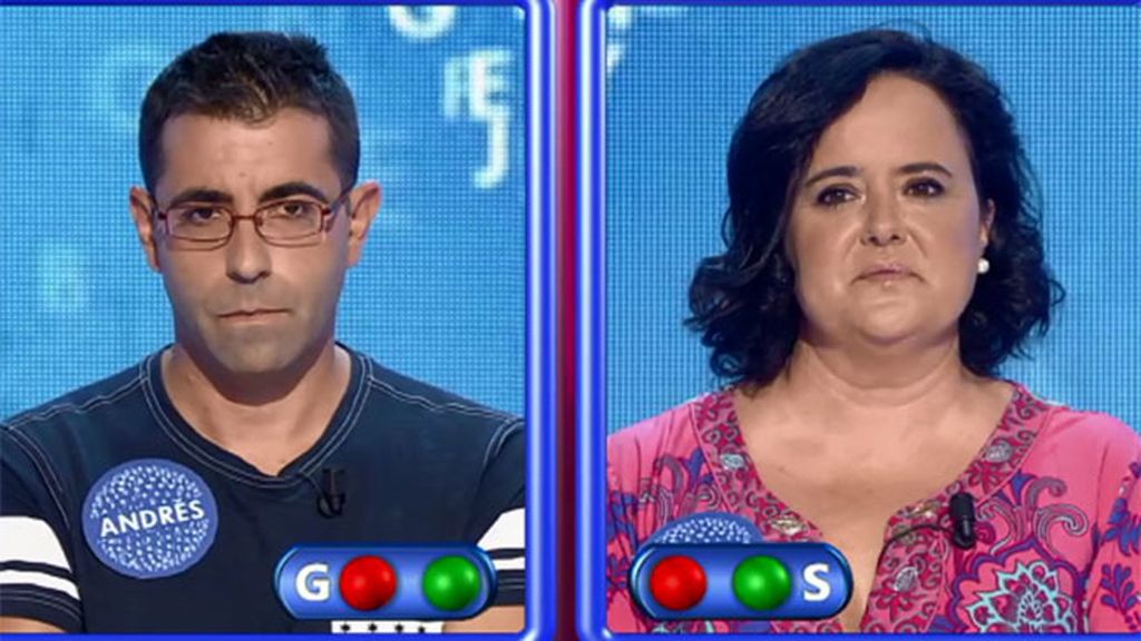 Andrés le arrebata la silla azul a Paloma