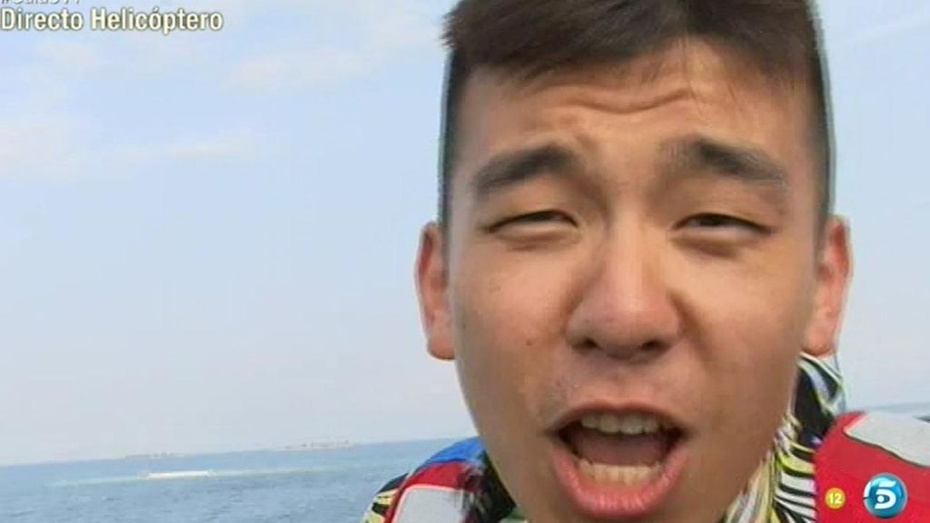 Yong Li, antes de saltar: "He visto un tiburón"