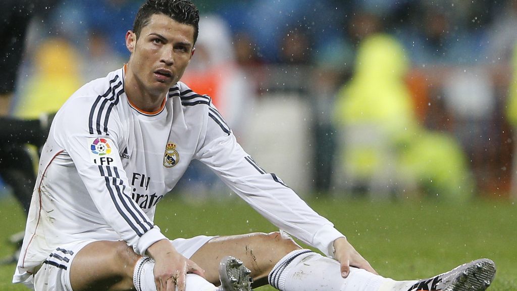 Ronaldo, mosqueado con los servicios médicos por tardar una semana en tratarle