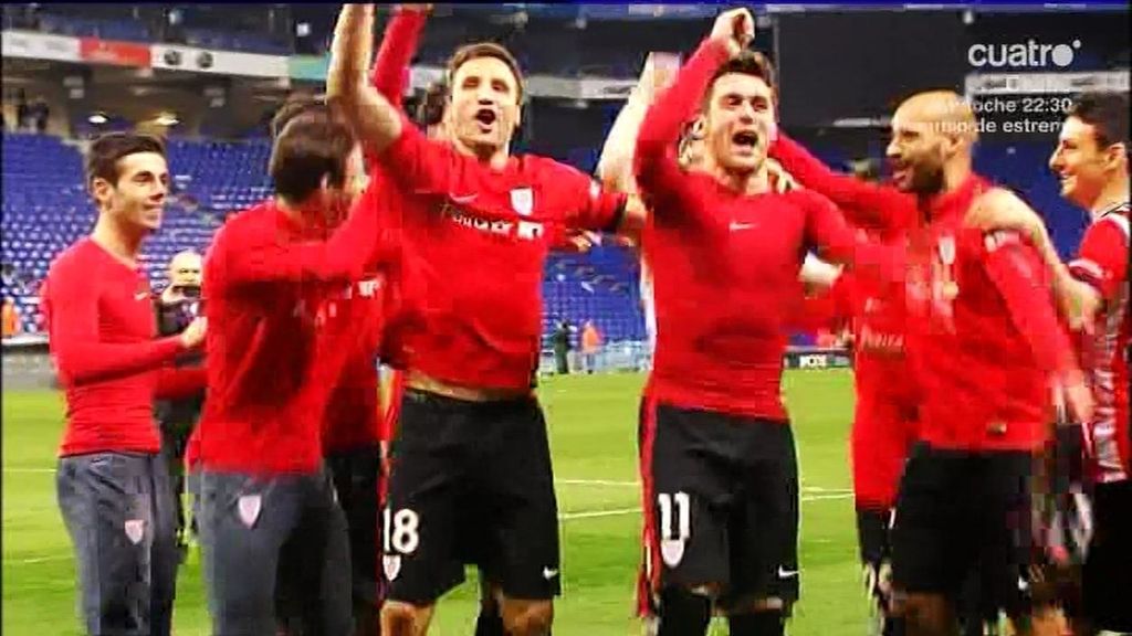 El Athletic se tomó la revancha celebrando el pase al ritmo de 'Mi gran noche' de Raphael