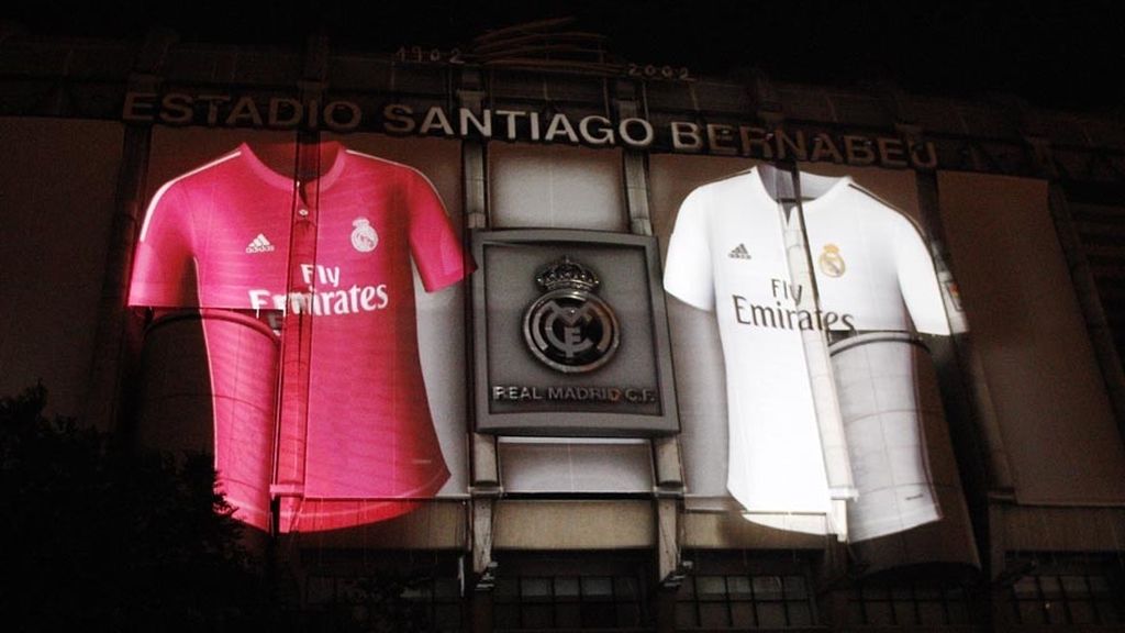 El Real Madrid presenta la equipación para la temporada que viene