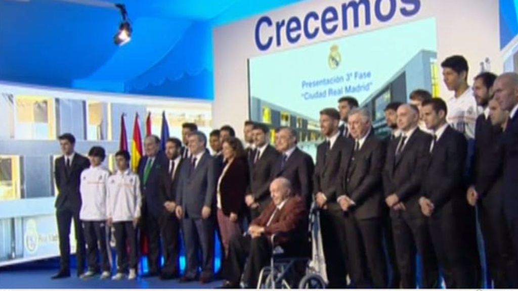Florentino Pérez preside el acto de presentación de la última fase de la Ciudad Deportiva de Valdebebas