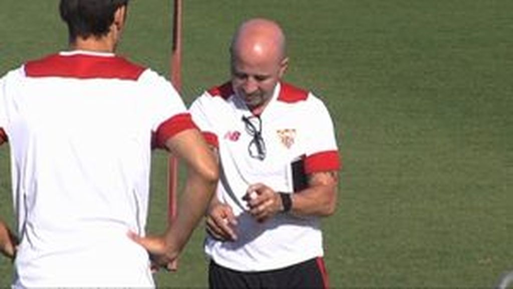Los jugadores del Sevilla, contentos con Sampaoli