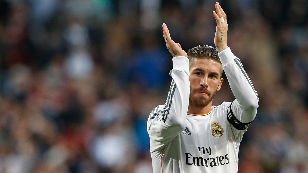 Sergio Ramos necesitó hasta cuatro intentos para forzar la tarjeta amarilla