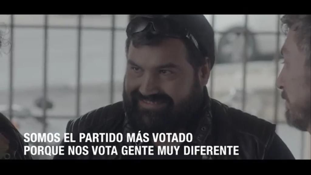 Tras los hipsters el PP busca voto entre los moteros