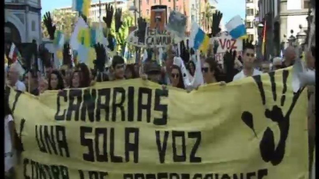 Organizaciones ecologistas mantienen su batalla contra las prospecciones en Canarias