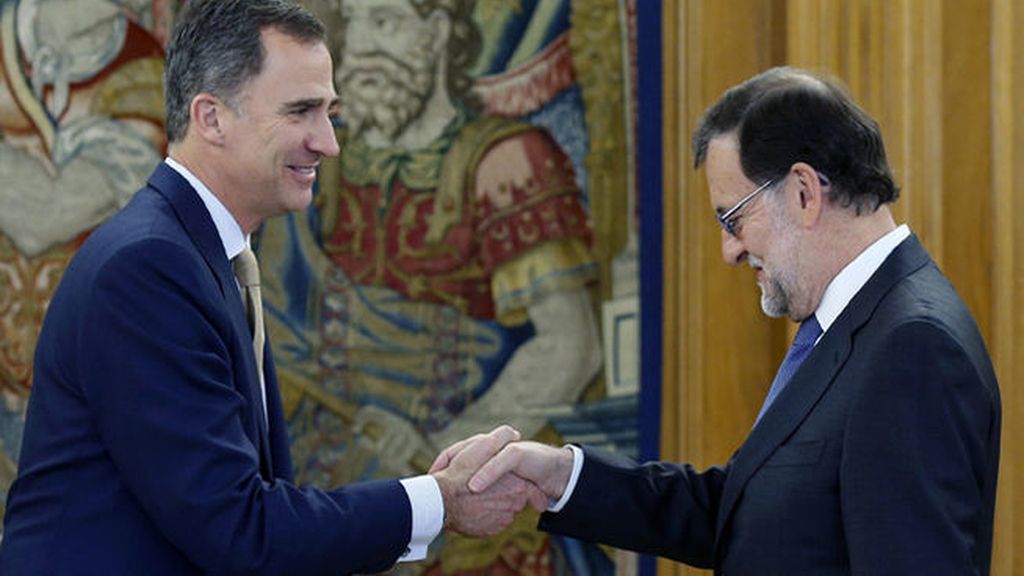 El rey recibe en la Zarzuela a Mariano Rajoy