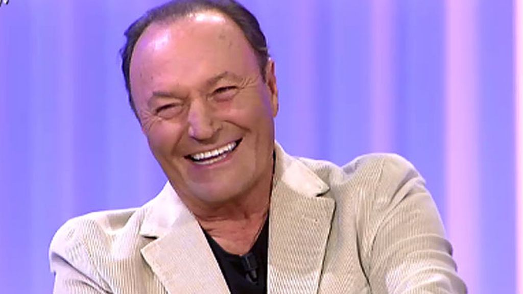 Amador: "No estoy solo, tengo a una gran amiga con derecho a roce"