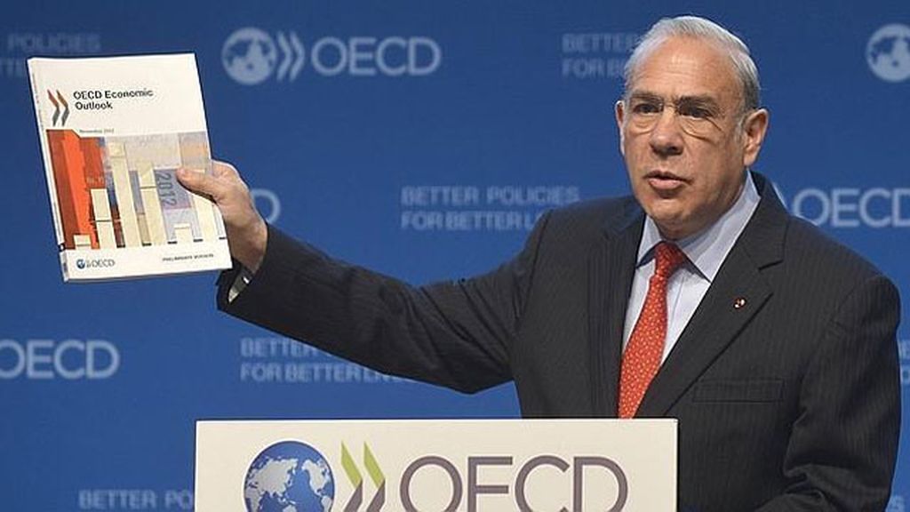 La OCDE vuelve a reclamar a España un contrato único y el despido más barato